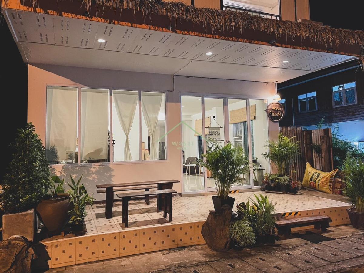 W/Sasi Hometel วิษศศิโฮมเทล นครพนม Exteriör bild